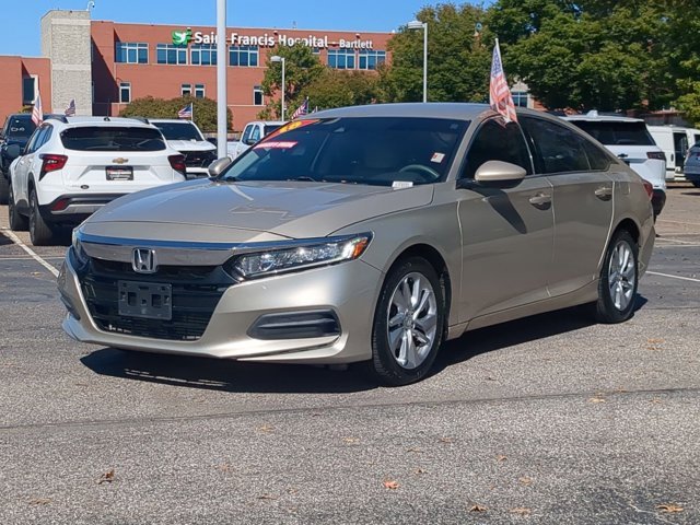 2018 Honda Accord LX 1.5T photo 2