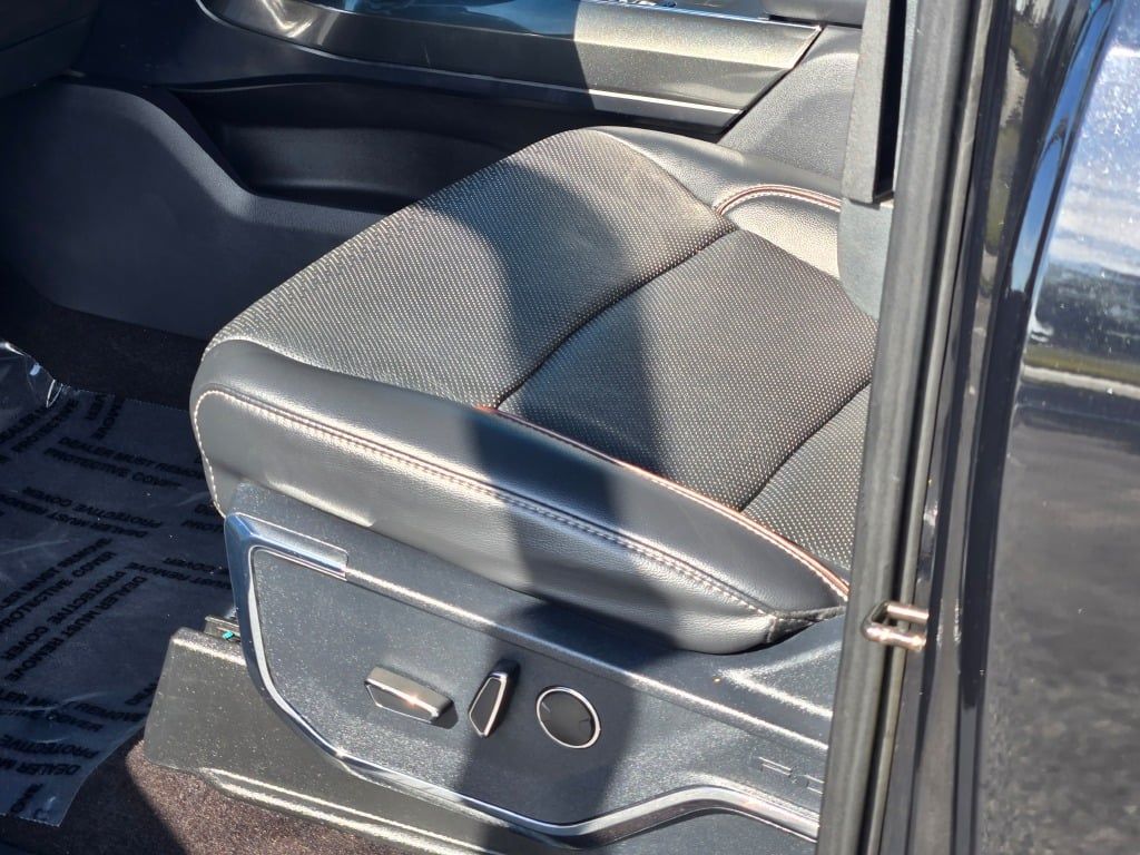 2021 Ford F-150 Lariat photo 22