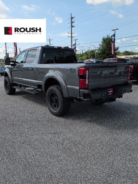 2025 Ford F-250 photo 4