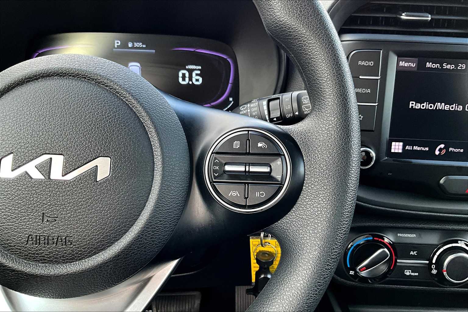 2023 Kia Soul LX S photo 21