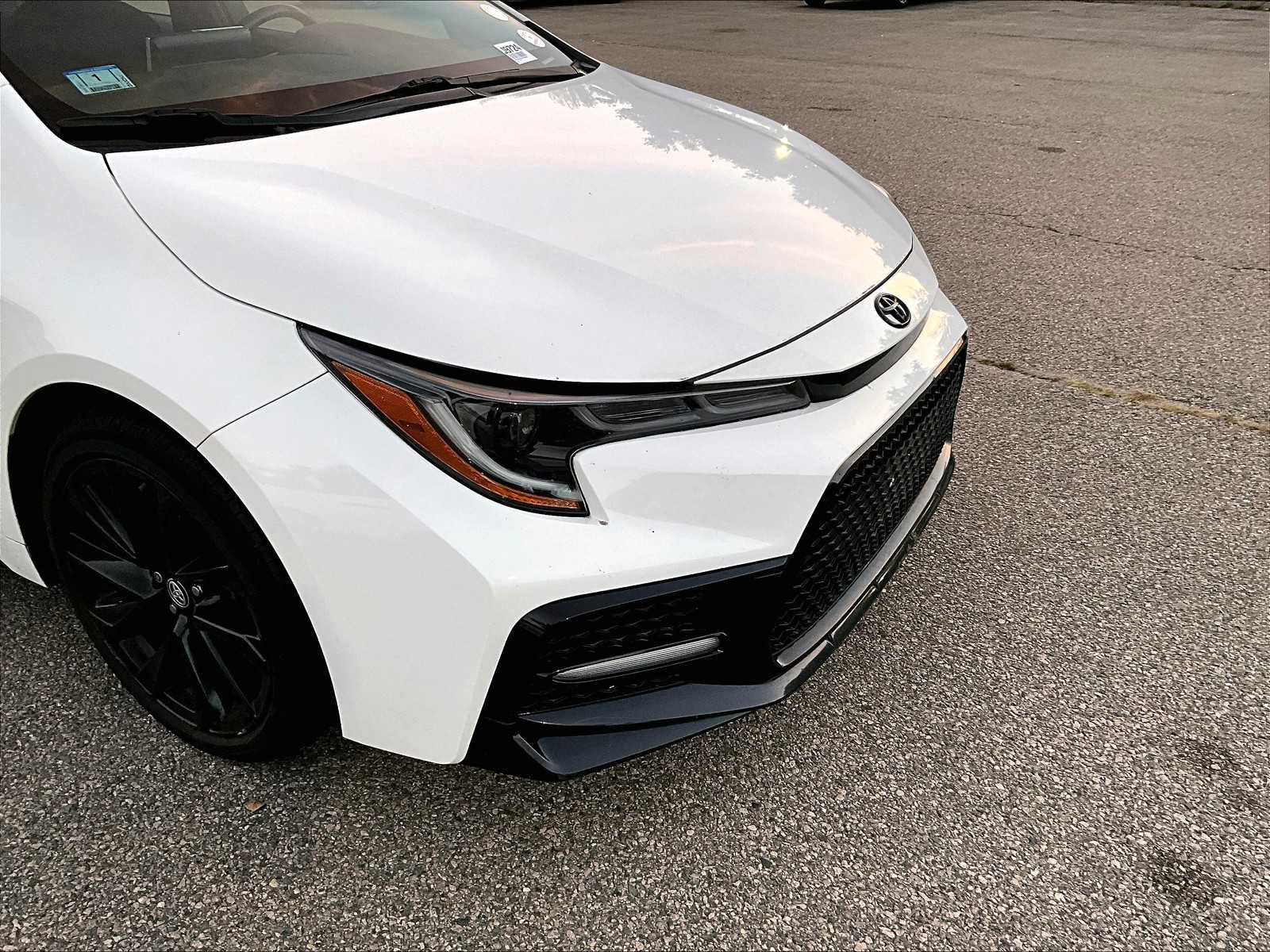 2020 Toyota Corolla SE photo 5