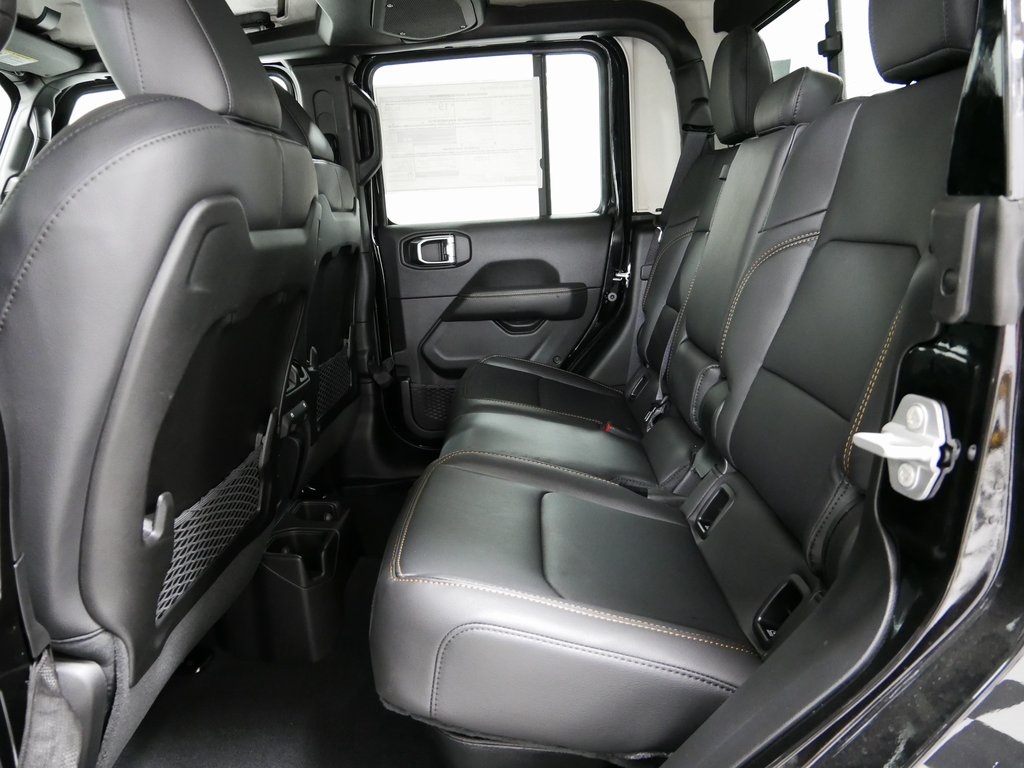 2025 Jeep Gladiator Sport photo 7