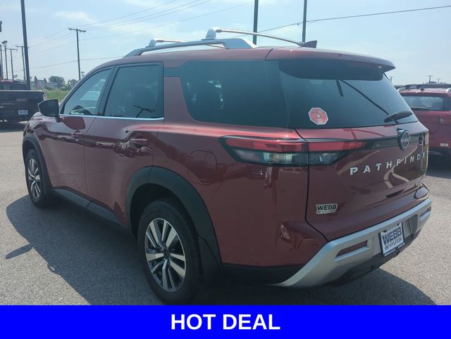 2024 Nissan Pathfinder SL photo 4