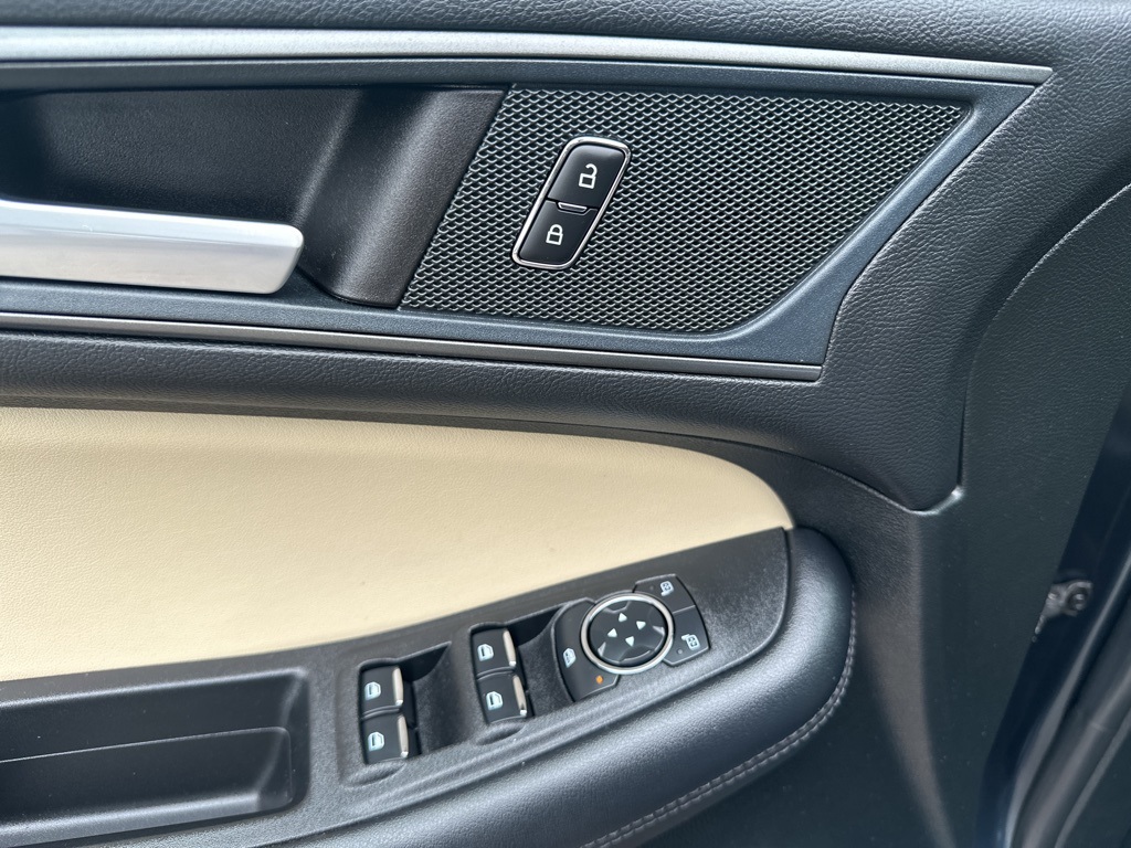 2024 Ford Edge SE photo 20