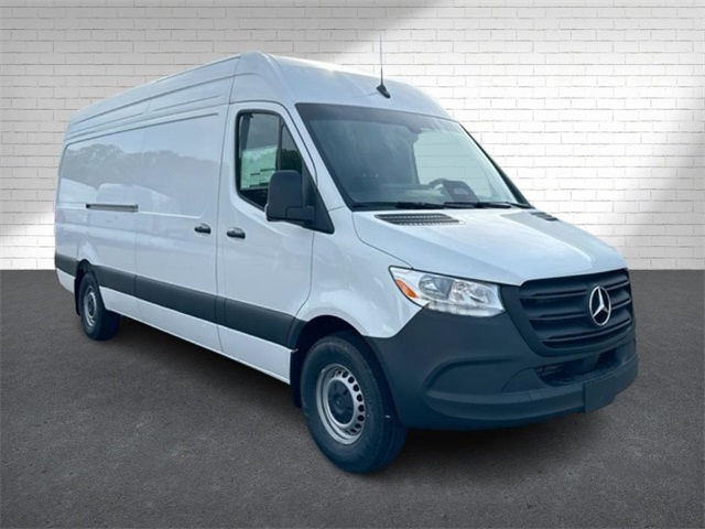 2025 Mercedes-Benz Sprinter Cargo Van Base's photo