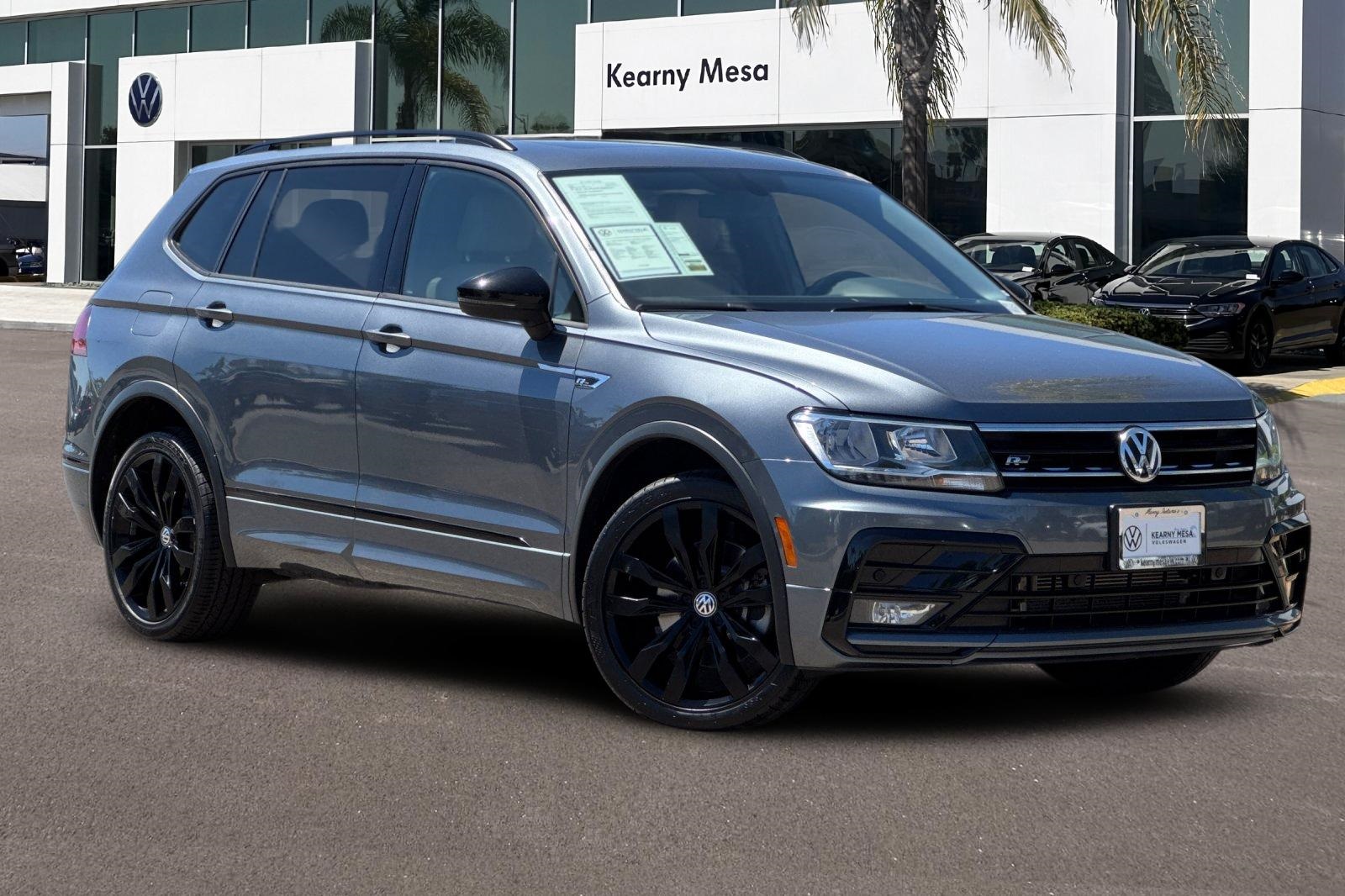 2021 Volkswagen Tiguan SE R-Line Black photo 2
