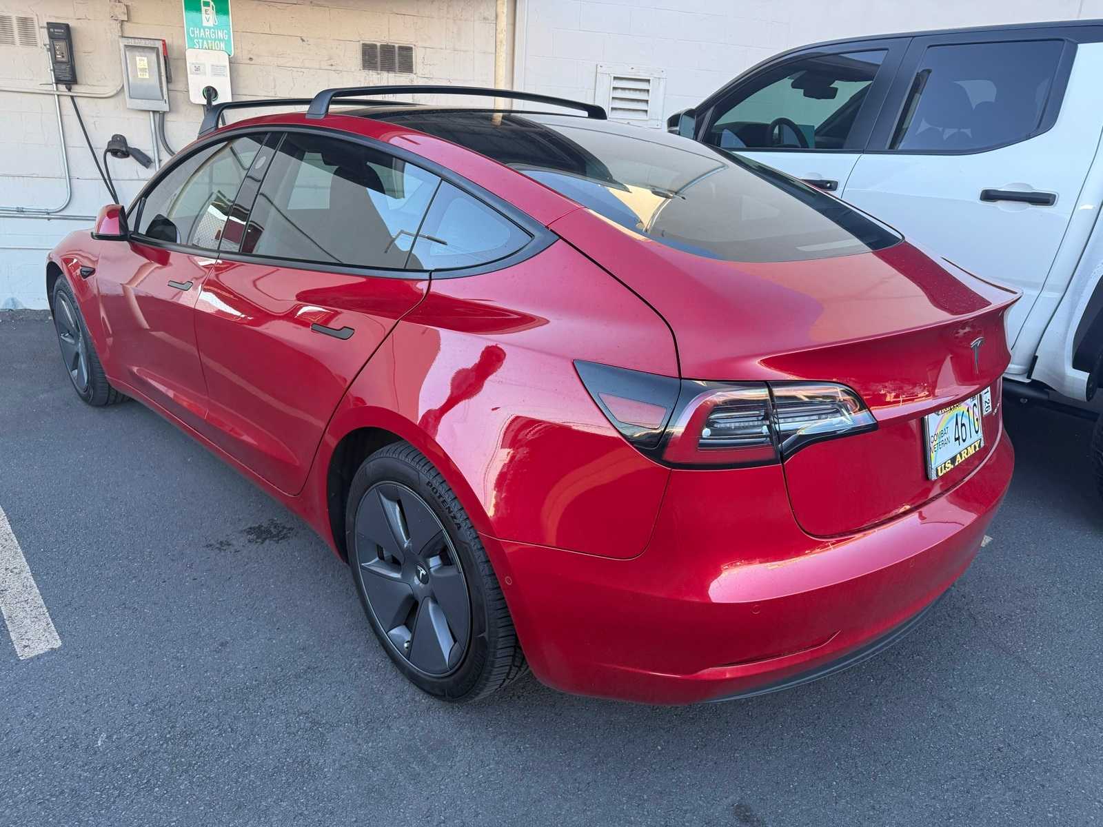 2022 Tesla Model 3 Long Range photo 2