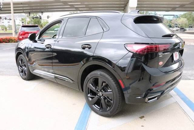 2025 Buick Envision Sport Touring photo 4