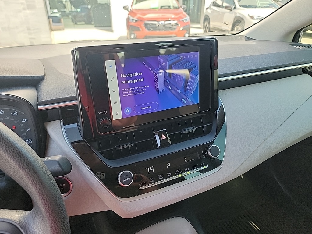 2024 Toyota Corolla Hybrid LE photo 8