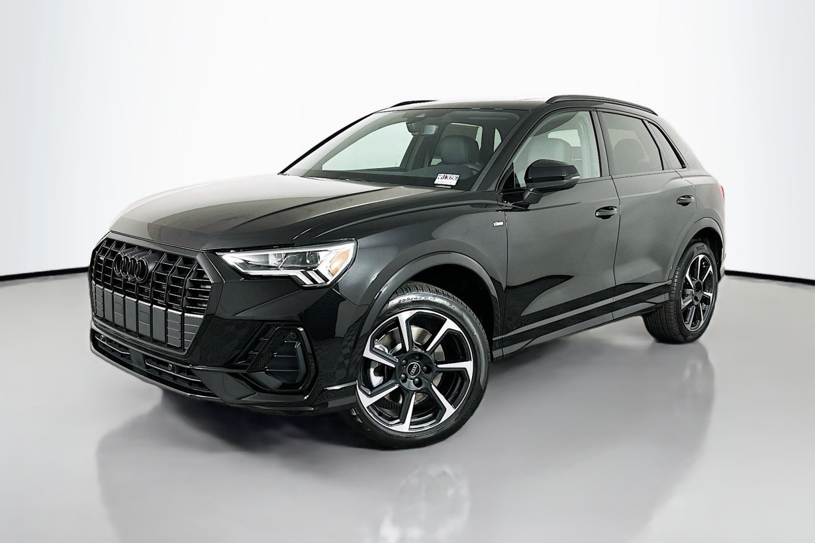2025 Audi Q3 S Line Premium Plus's photo