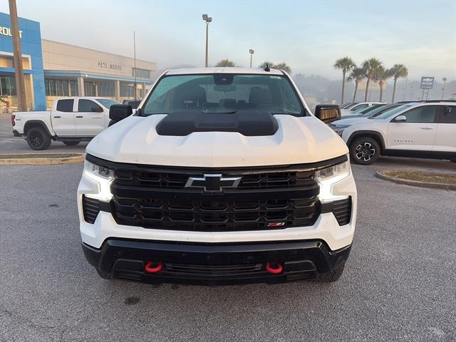 2023 Chevrolet Silverado 1500 LT Trail Boss photo 2