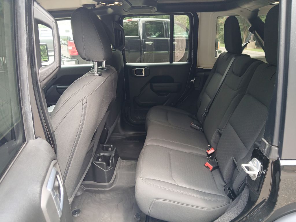 2023 Jeep Wrangler Sport S photo 22