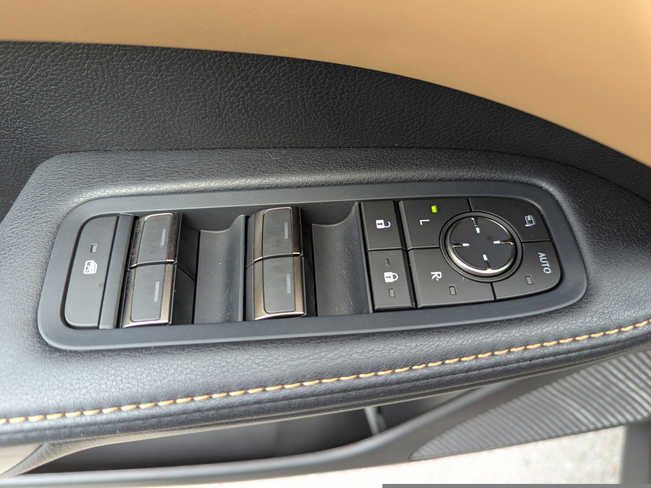 2025 Lexus RX 350 photo 21