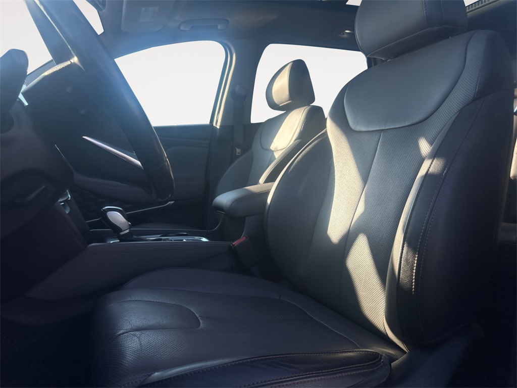 2020 Hyundai Santa Fe Limited photo 9