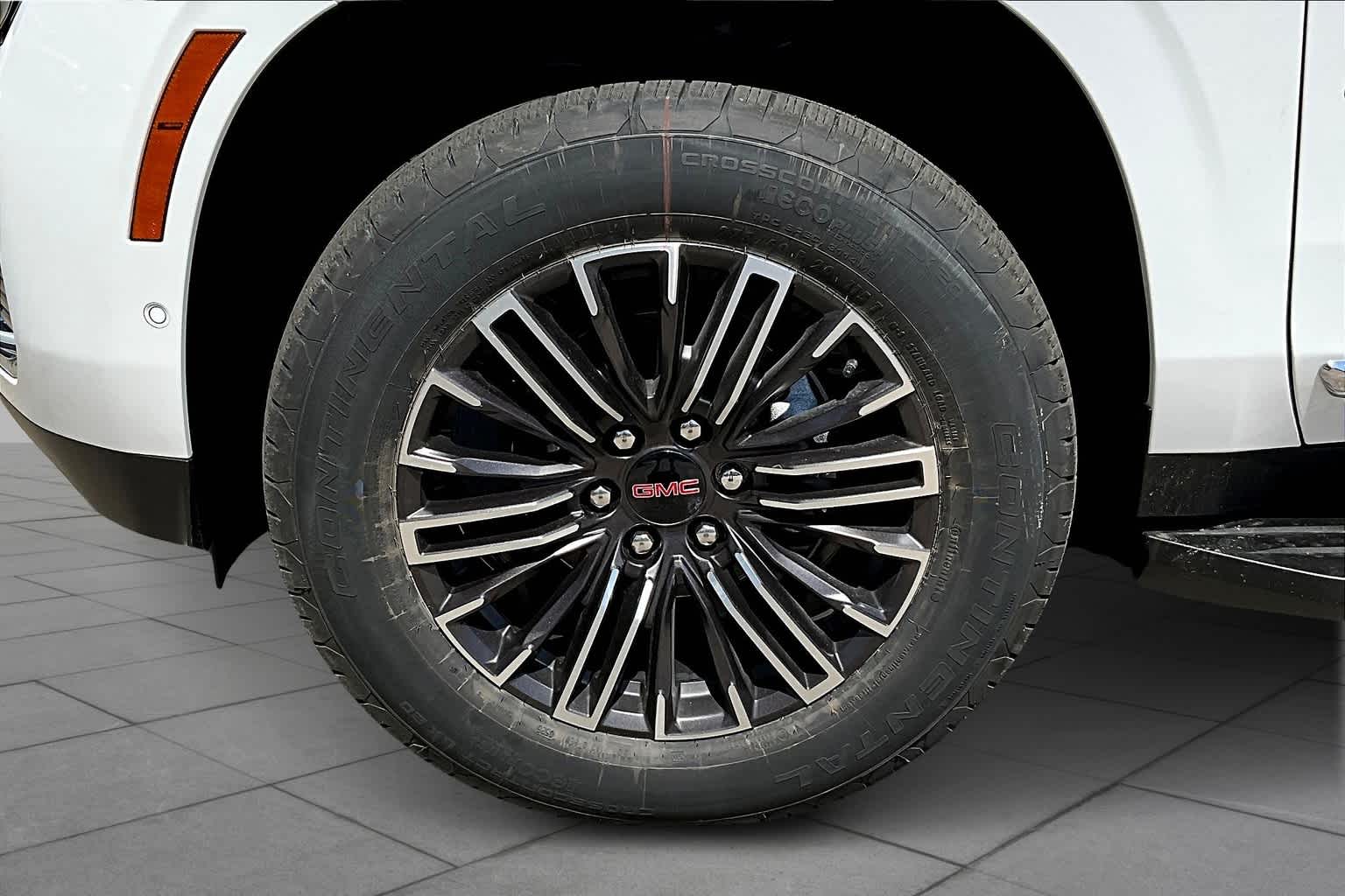 2025 Gmc Yukon photo 9