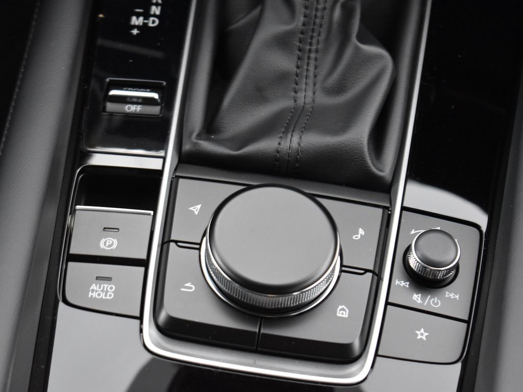 2025 Mazda Mazda3 Sedan 2.5 Select Sport photo 19