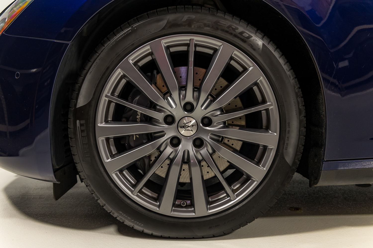 2021 Maserati Ghibli S Q4 photo 13