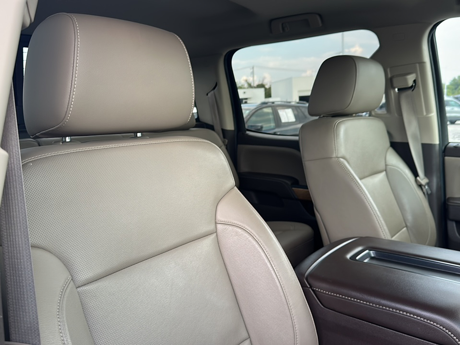2015 Chevrolet Silverado 1500 LTZ photo 8