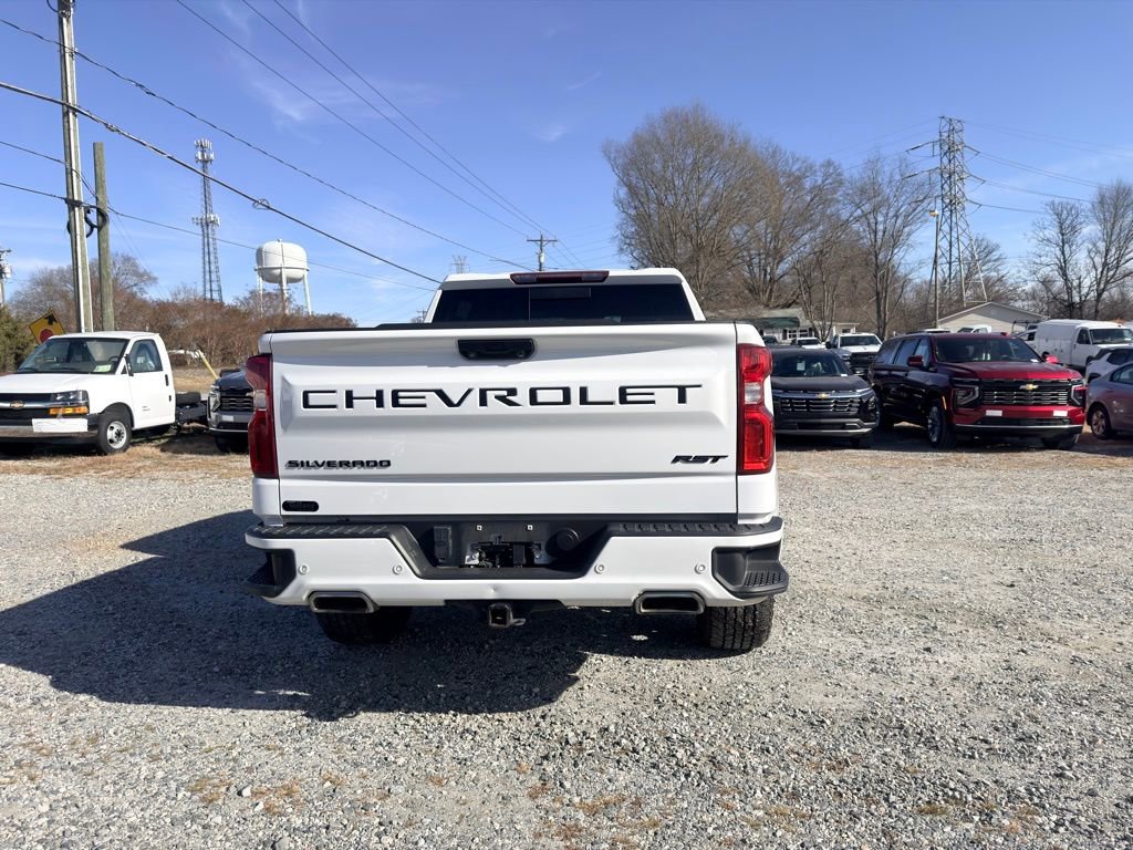 2023 Chevrolet Silverado 1500 RST photo 4