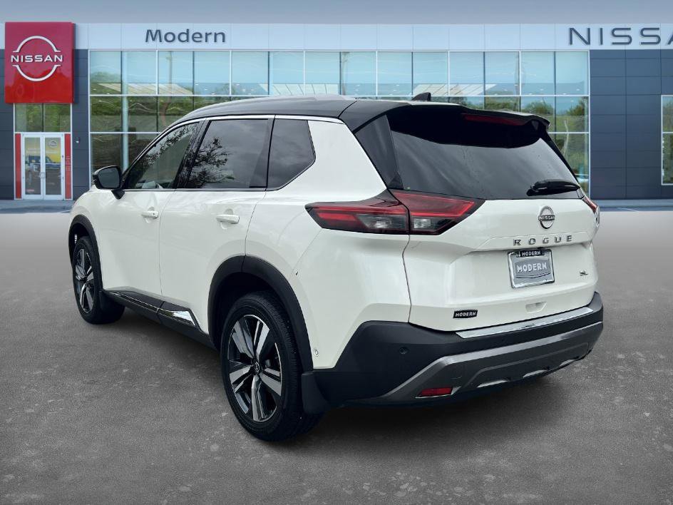 2023 Nissan Rogue SL photo 7