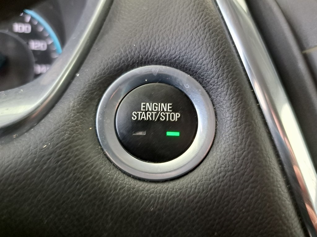 2021 Chevrolet Traverse photo 13