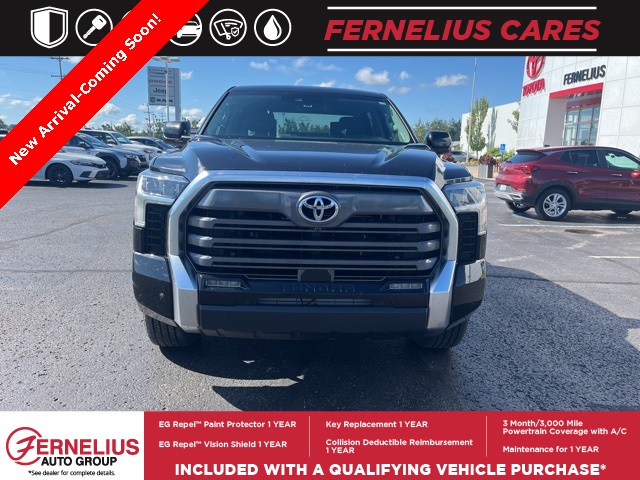 2023 Toyota Tundra Limited photo 3