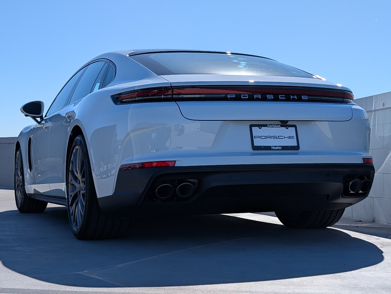 2026 Porsche Panamera 4 photo 3