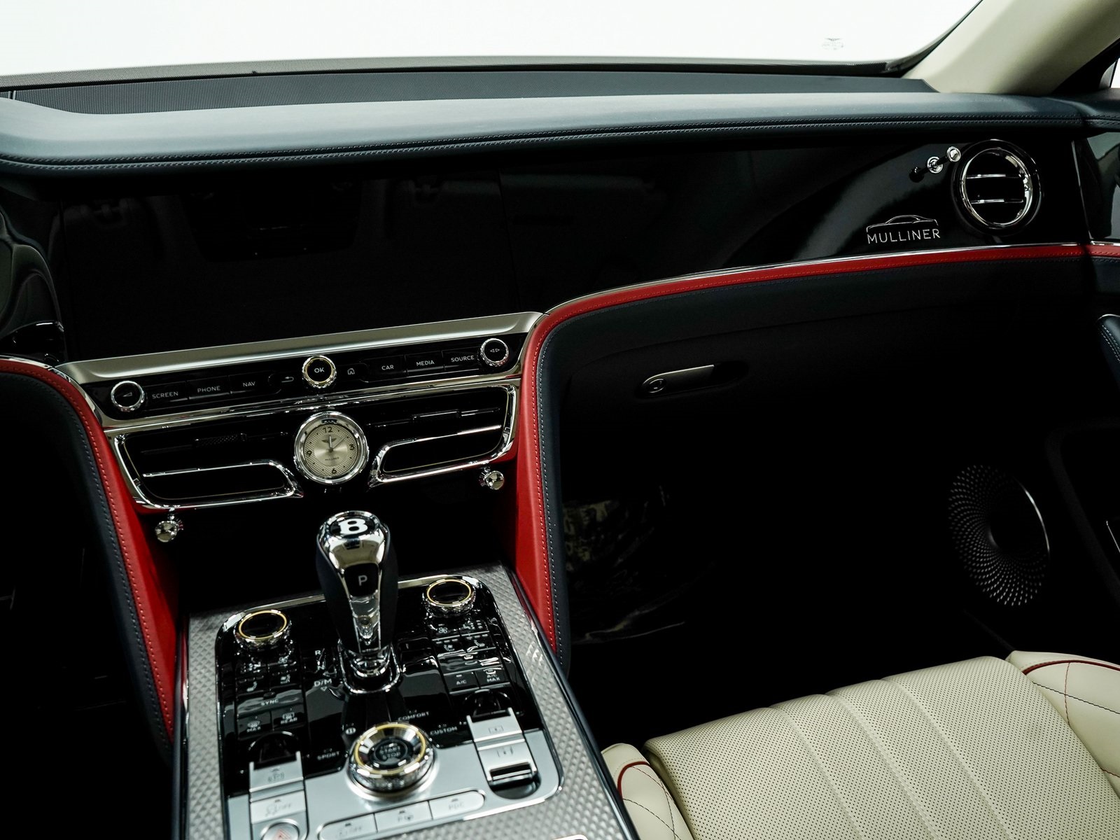 2024 Bentley Flying Spur Mulliner V8 photo 24