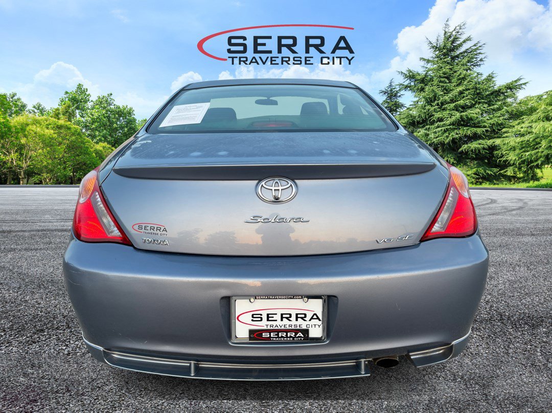 2006 Toyota Camry SE photo 6