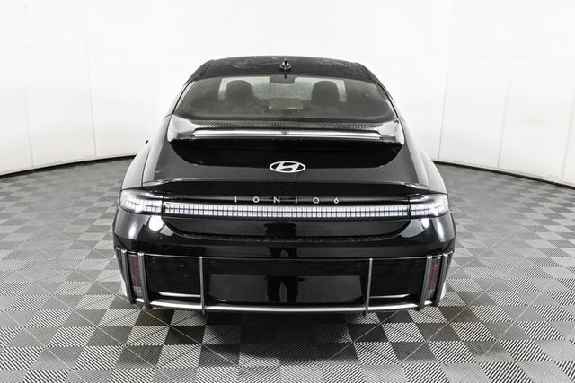2025 Hyundai Ioniq 6 SEL photo 8