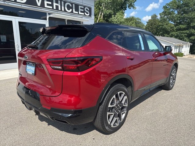 2023 Chevrolet Blazer RS photo 2