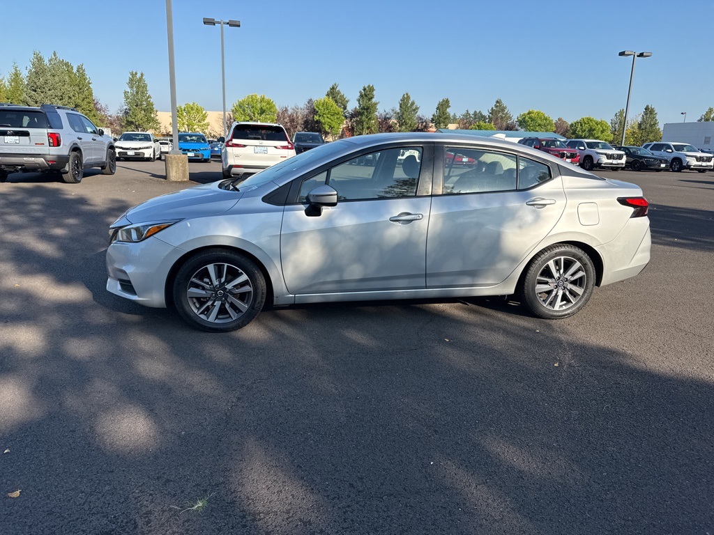 2020 Nissan Versa 1.6 SV photo 4