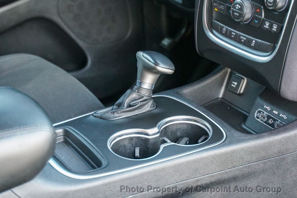 2020 Dodge Durango SXT photo 16