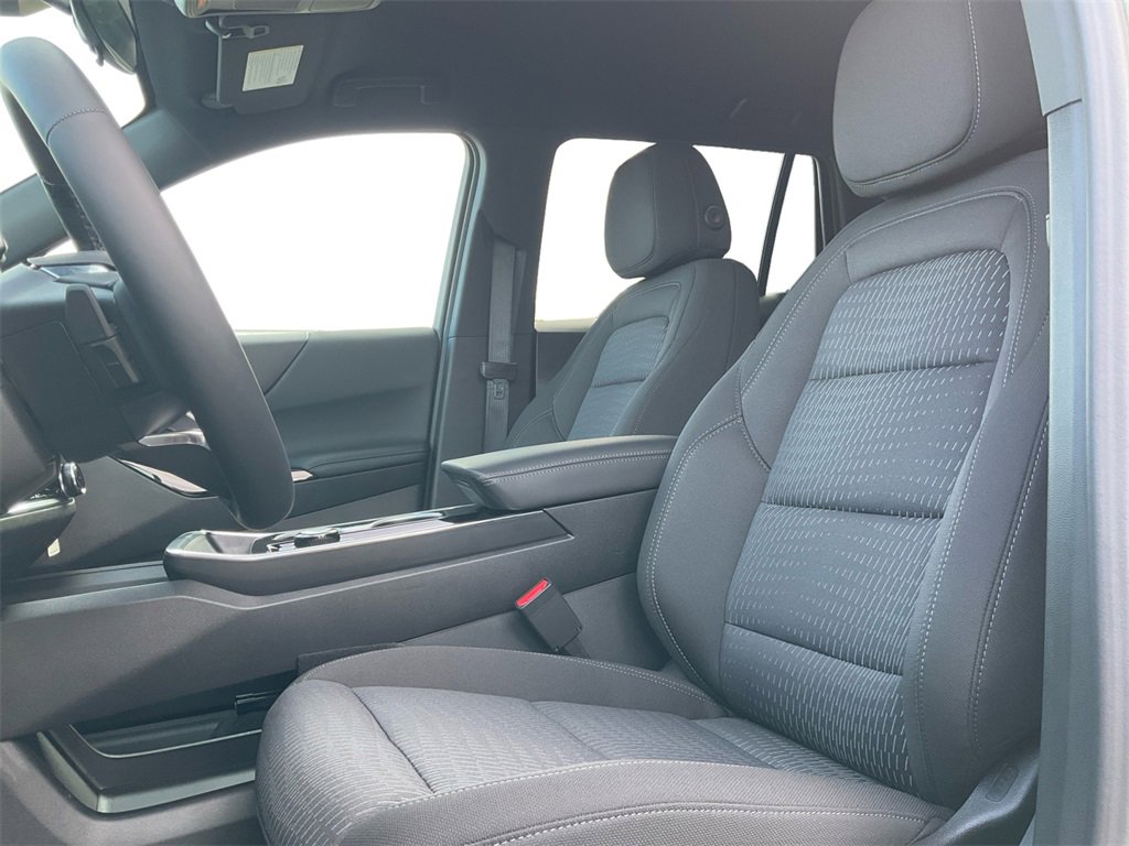 2026 Chevrolet Equinox LT photo 24