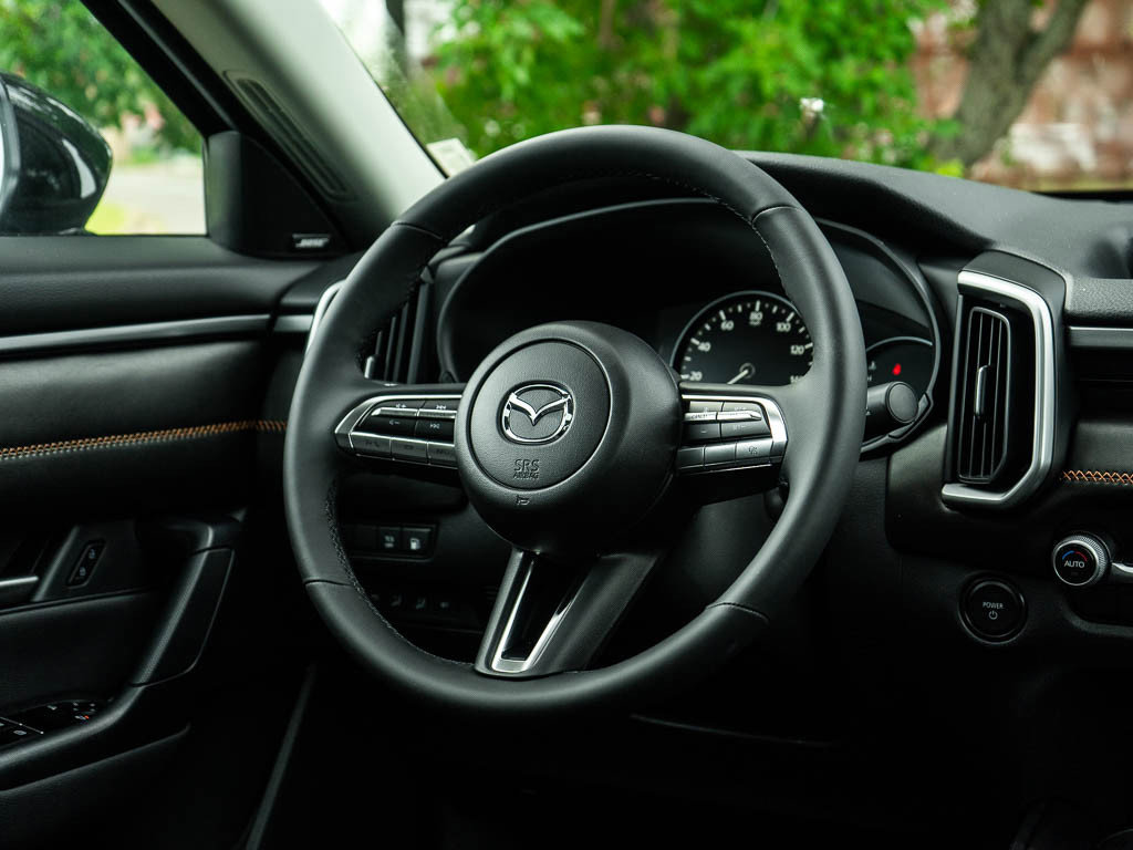2025 Mazda CX-50 Premium photo 15