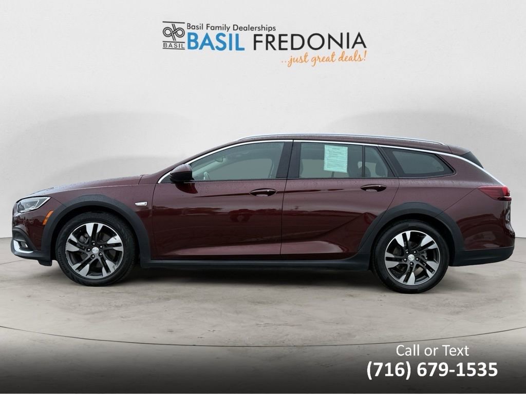 Used 2018 Buick Regal TourX Preferred with VIN W04GU8SX5J1083829 for sale in Fredonia, NY