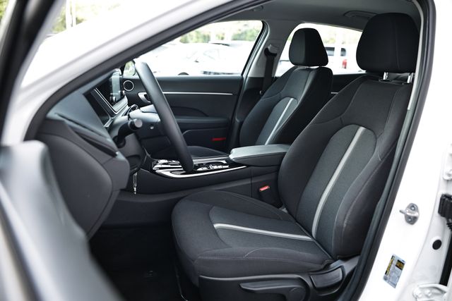 2023 Hyundai Sonata SE photo 18