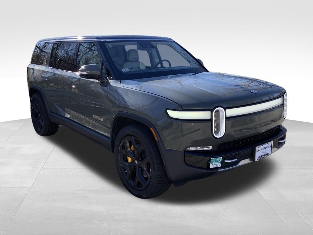 2023 Rivian R1S Launch Edition photo 3
