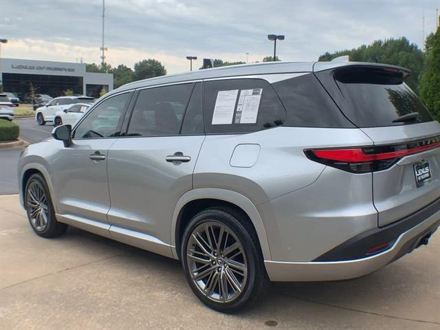 2024 Lexus TX 350 Luxury photo 2