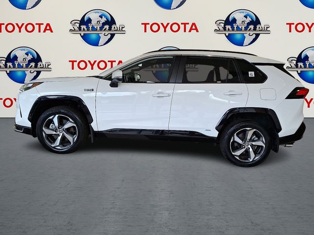 2023 Toyota RAV4 Prime SE photo 2