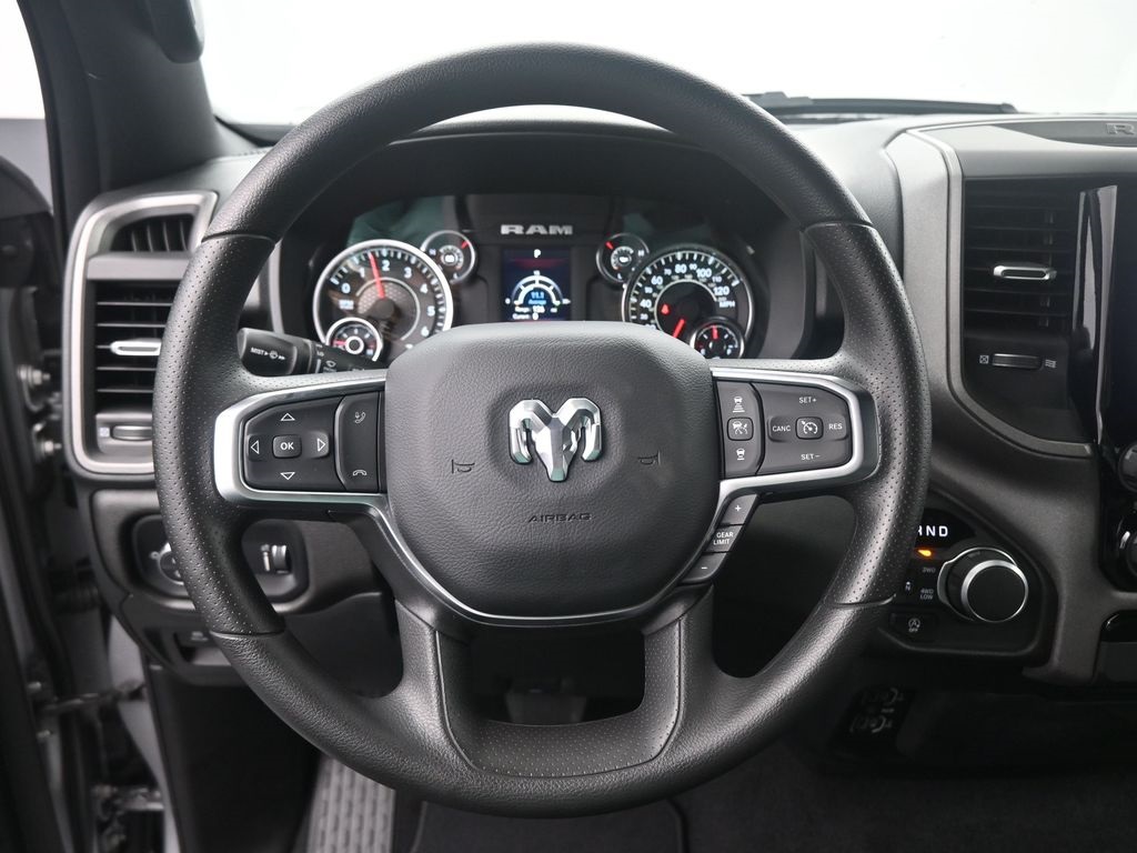 2025 Ram 1500 Tradesman photo 7