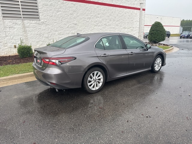 2024 Toyota Camry LE photo 4