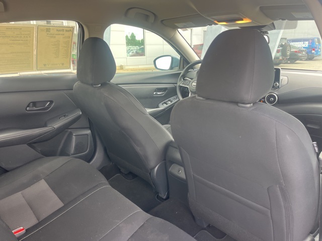 2024 Nissan Sentra SV photo 25