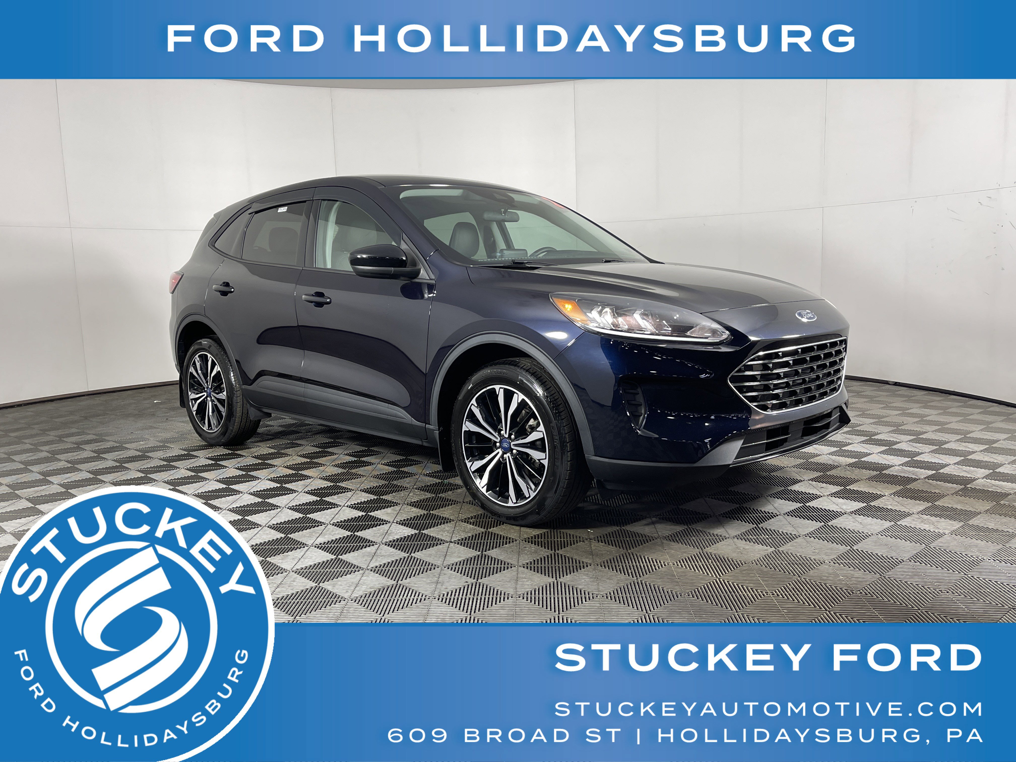 2021 Ford Escape SE's photo