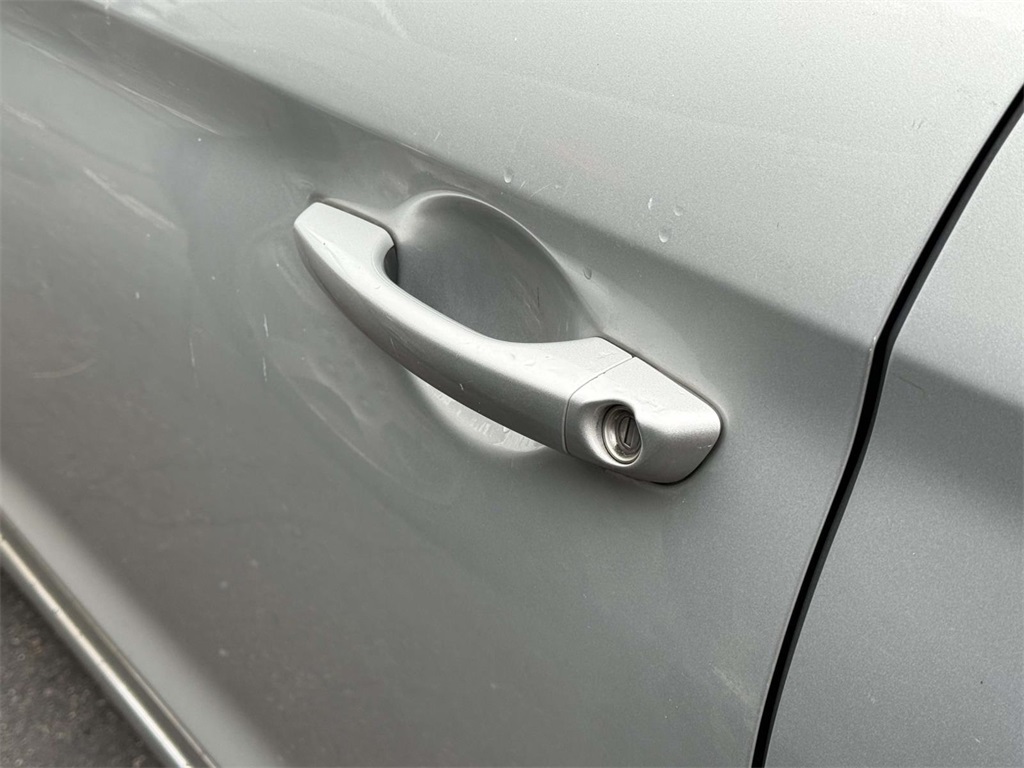 2018 Hyundai Elantra SEL photo 11