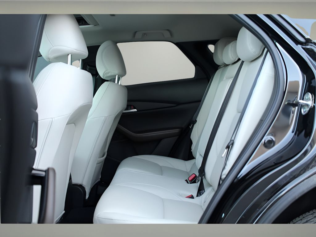 2025 Mazda CX-30 2.5 Turbo Premium Plus photo 11