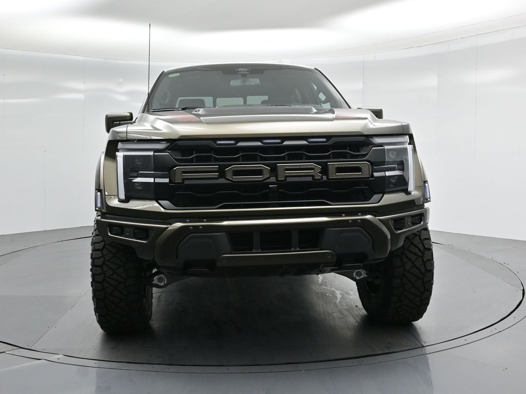 2025 Ford F-150 Raptor photo 21