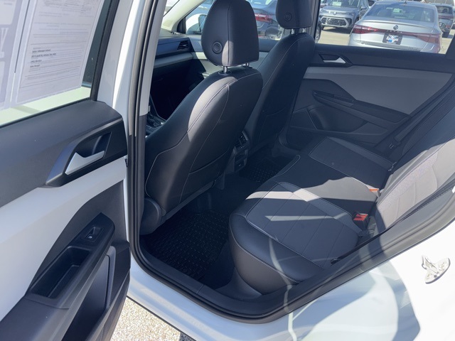 2022 Volkswagen Taos SE photo 20