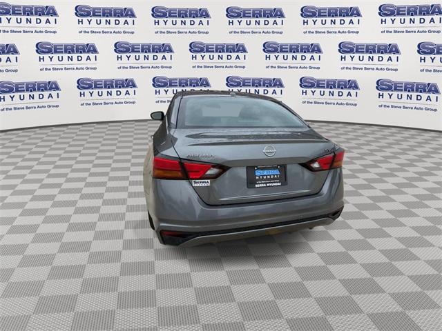 2023 Nissan Altima 2.5 SV photo 8