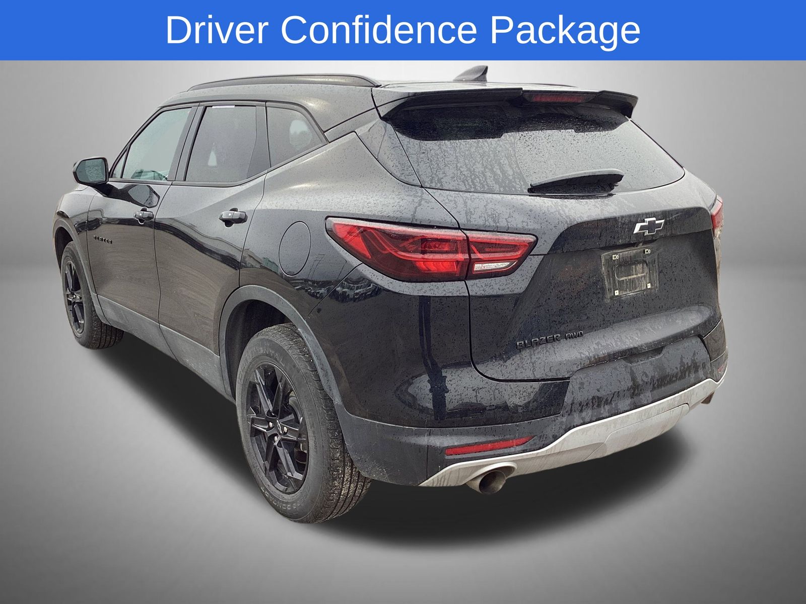 2023 Chevrolet Blazer 2LT photo 2